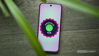 Pixel’s double-tap gesture expands to home or lock screen in latest beta