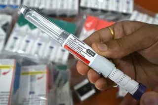 Endoscopic gut reset may lock in GLP-1 weight loss after stopping meds
