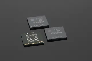 Samsung Predicts 2026 Profit to Top 40-Year Chip Earnings