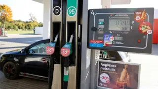 IEA clarifies G7 diesel pledge draws from existing March stockpiles, not new reserves