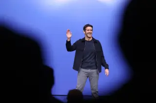 Apple’s New CEO Unveils Foldable iPhone Duo and On‑Device AI