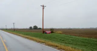 Nebraska Senate Race Highlights Wealth Divide Between Ricketts and Osborn