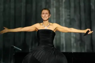 Céline Dion Opens Paris Residency With a 29‑Song Comeback