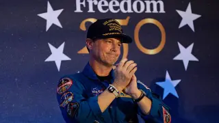 Wiseman’s Emotional Homecoming: Tears, Crosses, and a Crater Tribute