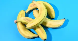 Nine Fruits That Contribute Plant-Based Omega-3, Dietitians Say