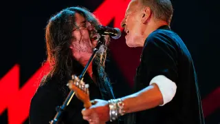 Springsteen and Grohl unite for historic 'Rockin' in the Free World' at Maryland protest festival
