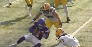 Kyler Murray exits Vikings-Packers opener with concussion after hard hit