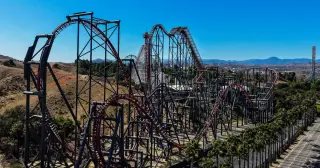 Six Flags Magic Mountain Permanently Retires X2 Coaster Amid Brain Injury Litigation