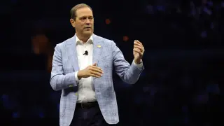 Cisco posts earnings beat and higher revenue forecast, shares fall after hours