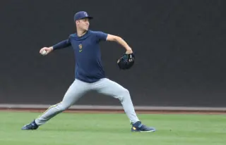 Brewers' Misiorowski to Resume Throwing Next Week, Out of This Series