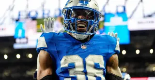 Lions Defense Seals 31-24 Win Over Jets via Safety Chuck Clark’s Two-Play Blitz Sequence