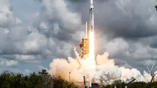 Falcon Heavy primed for rare Florida flight carrying NASA telescope