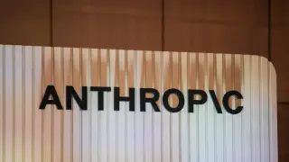 Anthropic Targets Mega IPO This Month, Aims to Outpace SpaceX