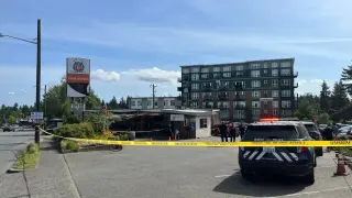 Seattle homicide probe underway after man found dead in Lake City business