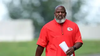 Bieniemy Returns to Chiefs Camp as Family Recovery Progresses
