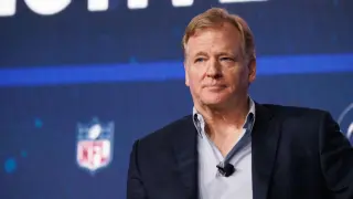 NFL Mulls Fresh TV Rights for Streaming Era