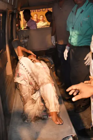 Rain-Triggered Stampede at Kolkata Durga Puja Kills 19, Injures 25