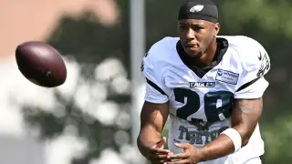Barkley Slams Joint Practices: Too Much Ego, Not Enough Work
