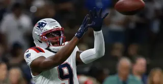 Patriots trade Boutte to Texans to clear WR room and add safety Reed