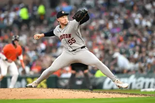 Royals land former top pitching prospect Nate Pearson from Astros in exchange for Max Martin