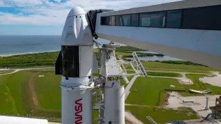 SpaceX Exits Low-Earth Orbit Crew Market, Leaving NASA Dependent on Boeing