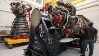 NASA pushes Artemis III prep toward 2027 moon mission