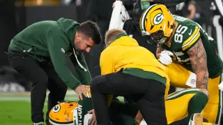 Watson Cleared and Returns to Field After Hospital Visit in Packers-Panthers Game