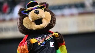 Kiss on the Diamond Sparks Debate During Portland Pickles’ Heated Rivalry Night