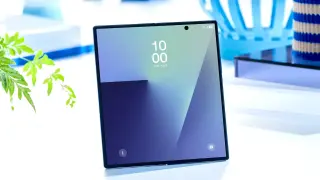 Samsung Galaxy Z Fold 8 Ultra leak hints at near-crease-free display