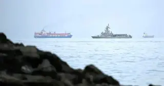 Iran Proposes Reopening Strait of Hormuz in Seven Days if U.S. Lifts Blockade