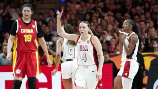 Young US stars ignite World Cup opener win over China