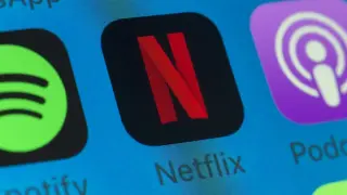 Analyst Sees Netflix Doubling Stock on Advertising Upside