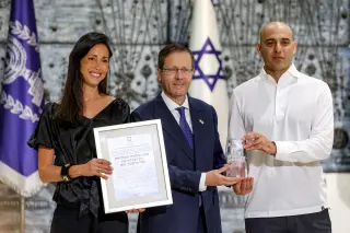 Flight 1073 Hijacking Foiled: Arab-Israeli Cooperation Defies Iranian Strategy