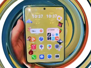Huawei Pura X Max Leaks Point to a Wider Foldable Era