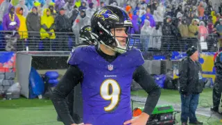 Chiefs Sign Veteran Kicker Justin Tucker to Practice Squad Amid Butker Struggles