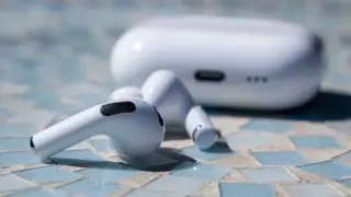 iOS 27 Elevates AirPods Pro 3 with Custom EQ, Siri AI, and GymKit