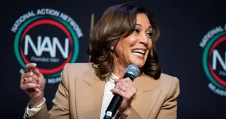 Harris Signals 2028 Presidential Run as She Critiques the Status Quo
