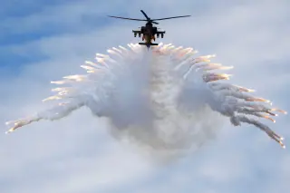 Israel finalizes 12 Apache helicopter deal via emergency budget cuts