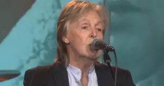Paul McCartney Closes SNL with a Surprise Encore