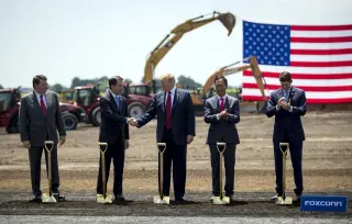Trump's Project Announcements Mirror 2018 Midterm Strategy