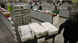 Election Officials Say USPS Ballot-Rule Plan Is Not Feasible in Time