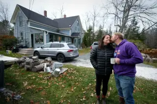Wife’s concerns over explicit texts haunt Platner’s Maine Senate bid