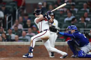 Braves Put Lane Thomas on IL, Call Up DaShawn Keirsey Jr.