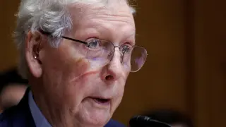Beshear urges clarity on McConnell’s health as he remains hospitalized