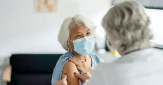 New Moderna Flu Shot for 50+ Boosts Protection, Speeds Up Vaccine Production