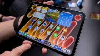 Apple's Eighth-Gen iPad mini Launches with OLED Screen and A20 Pro Chip