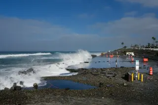 Record El Niño Drives California Sea Levels and Warming Waters to Historic Highs