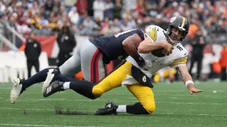 Week 2 Shockers: Steelers Offense Stalls Under Rodgers, with Game Balls and Gaffes
