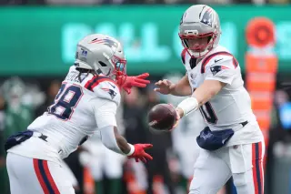 Patriots face critical pass protection test with Stevenson as sole RB