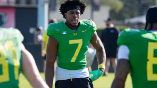 Oregon's 2026 depth chart comes into focus ahead of Boise State opener